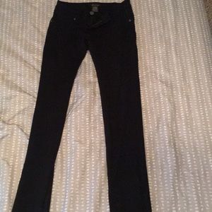 Low rise black pants